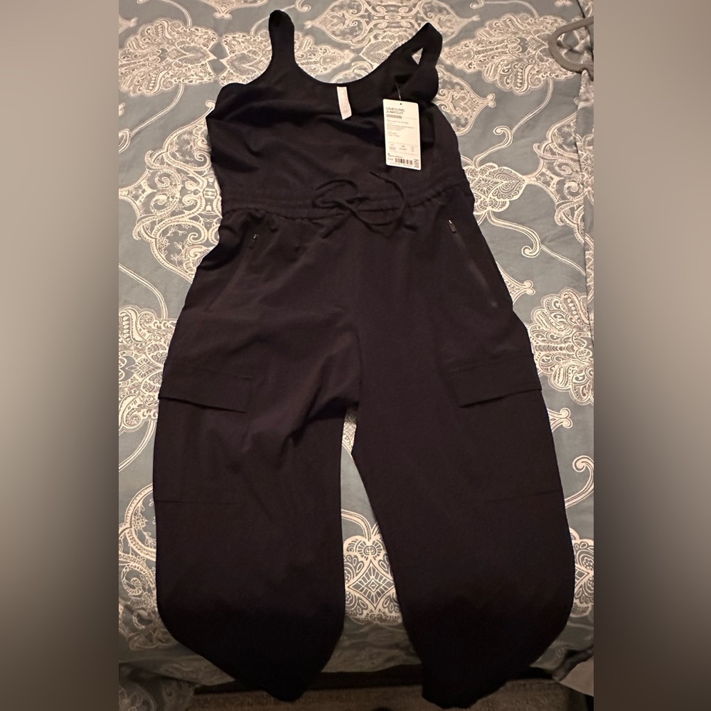 Athleta Unbound Black Sleeveless Jumpsuit,long legs,stretch,cargo pockets Small - Picture 11 of 14